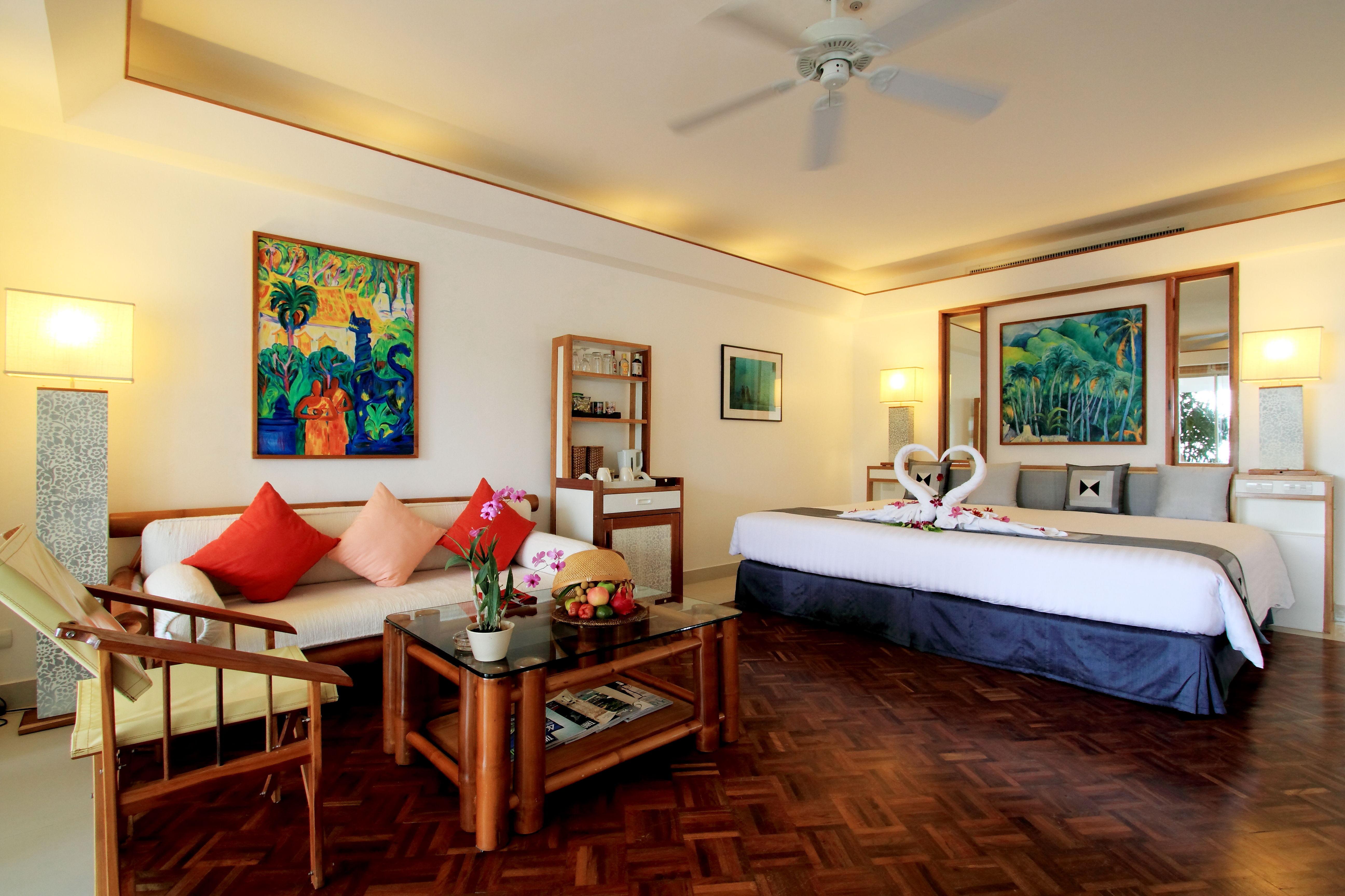 Mom Tri'S Villa Royale - Sha Plus Kata Beach  Exterior photo