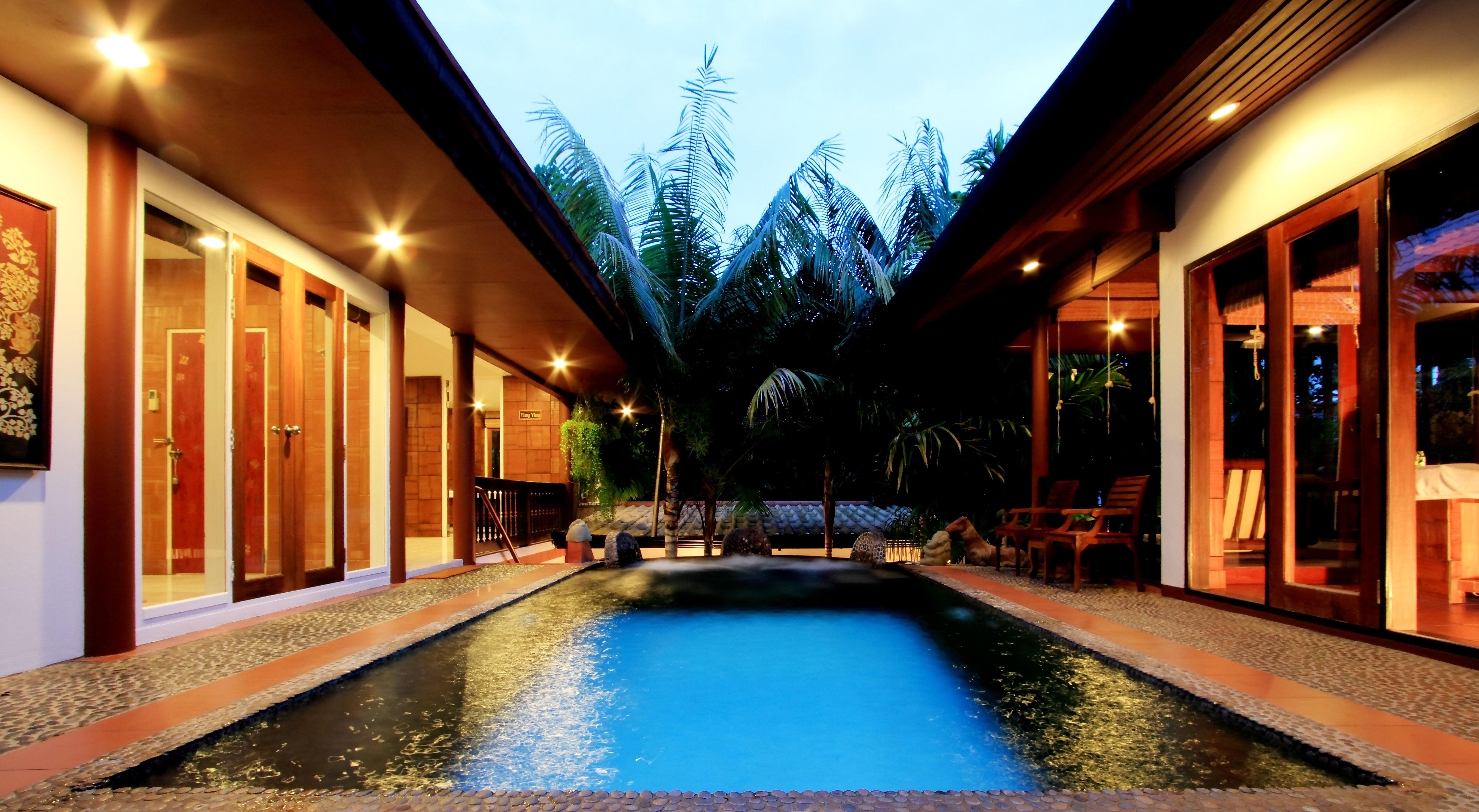 Mom Tri'S Villa Royale - Sha Plus Kata Beach  Exterior photo