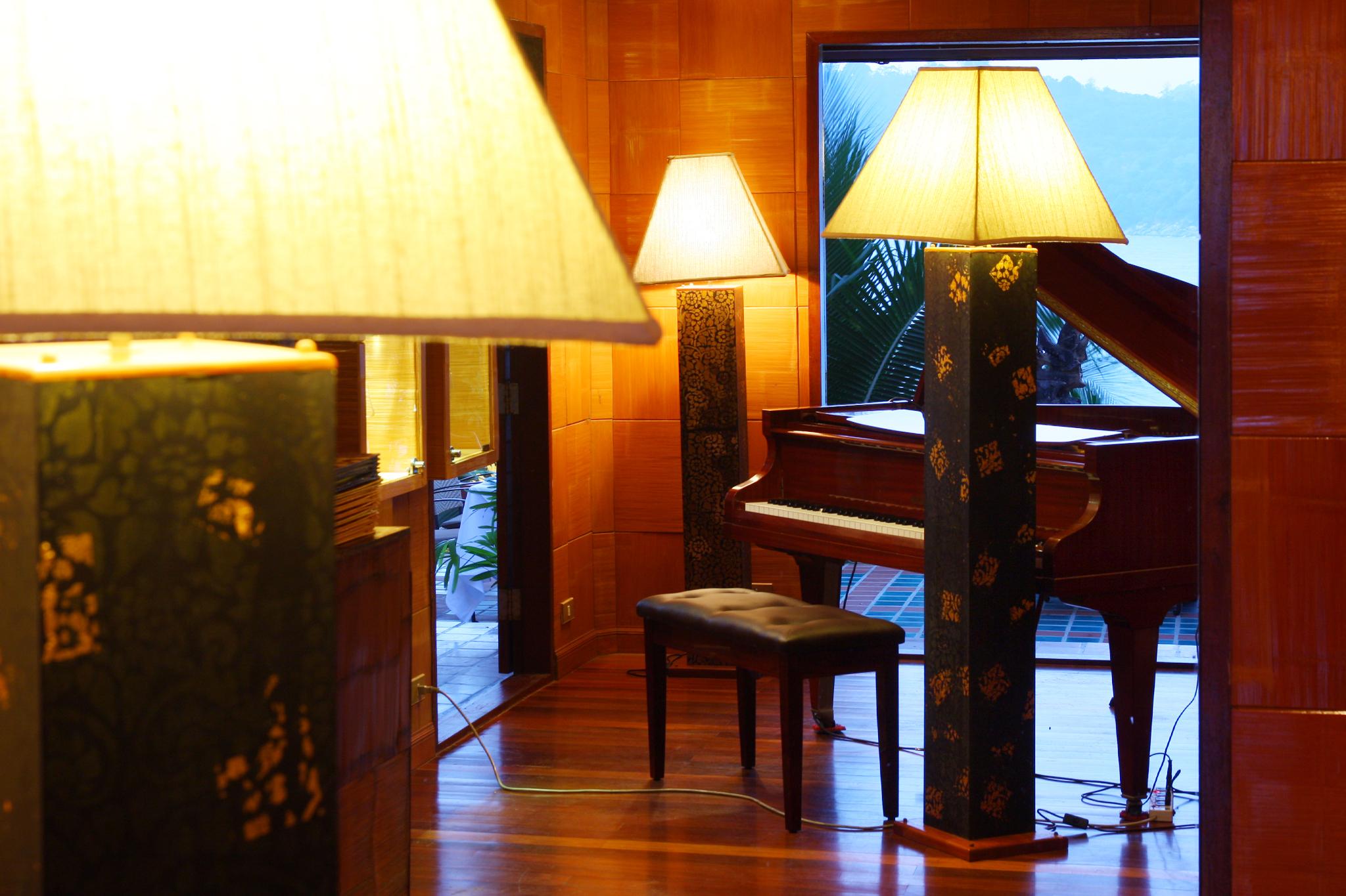 Mom Tri'S Villa Royale - Sha Plus Kata Beach  Exterior photo