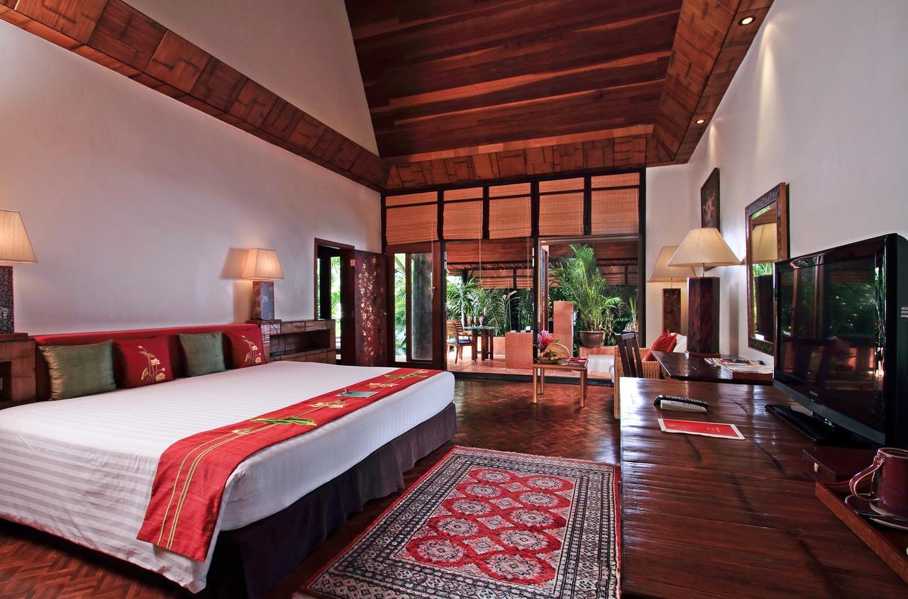 Mom Tri'S Villa Royale - Sha Plus Kata Beach  Exterior photo