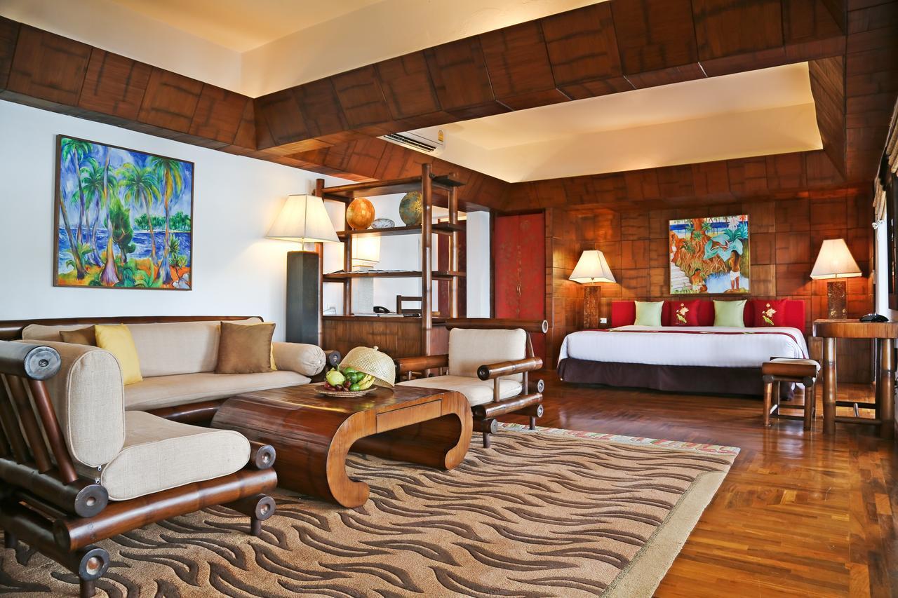 Mom Tri'S Villa Royale - Sha Plus Kata Beach  Exterior photo