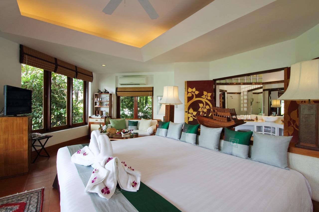 Mom Tri'S Villa Royale - Sha Plus Kata Beach  Exterior photo