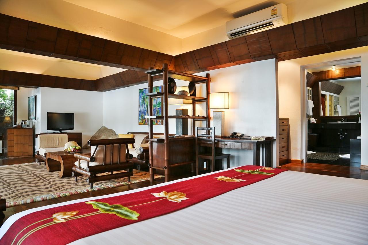 Mom Tri'S Villa Royale - Sha Plus Kata Beach  Exterior photo